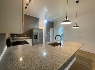 924 Rome St, Carrollton, GA 30117