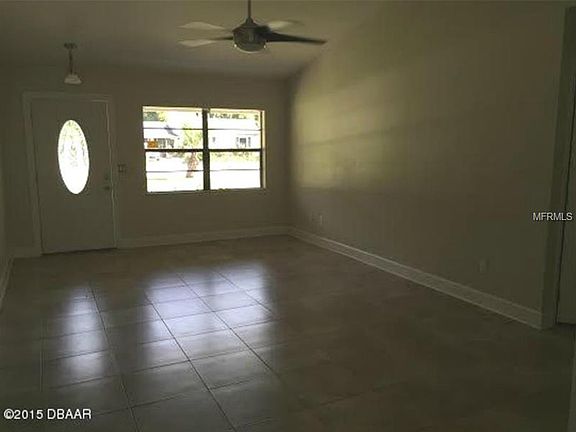 2nd image of 808 Pershing Ave