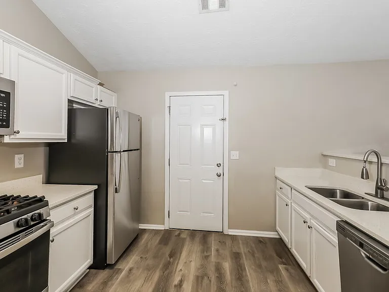 272 Grover Turner Way — Photo 7