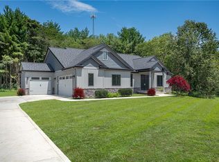 4 Retriever Run, Charleston, IL 61920