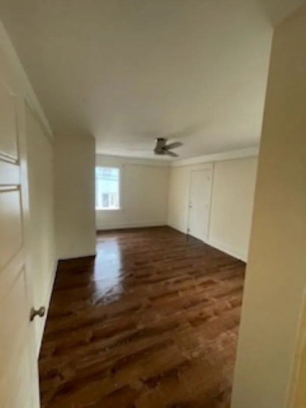 2 bed, 1050 sqft, $1,950 — Photo 1