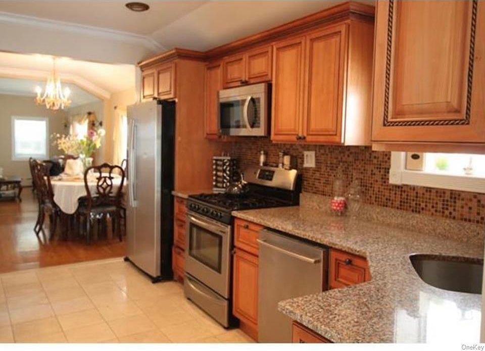 4408 Locust Point Dr, Bronx, NY 10465 Zillow