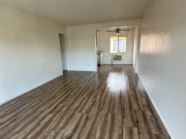 6310 Whitsett Ave #26, North Hollywood, CA 91606