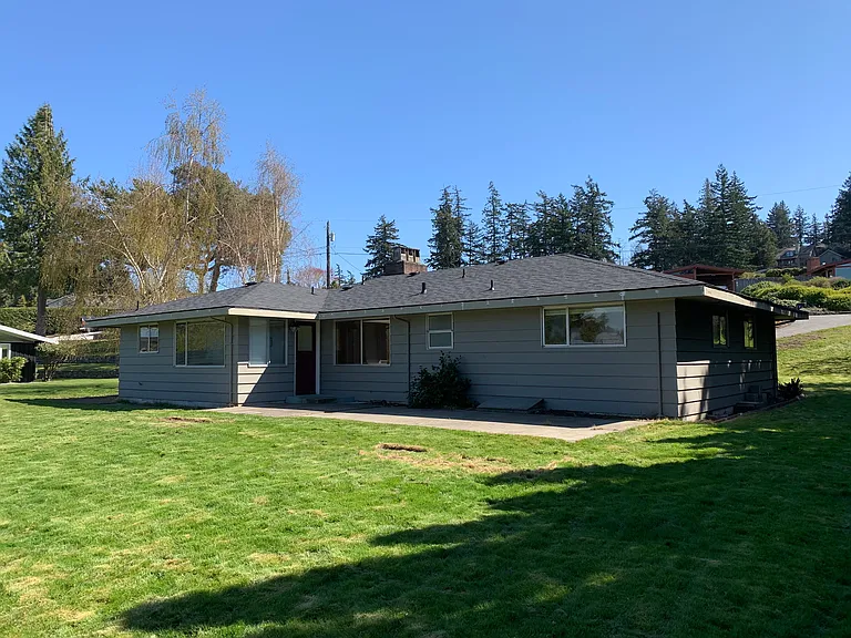102 Bayside Rd — Photo 10