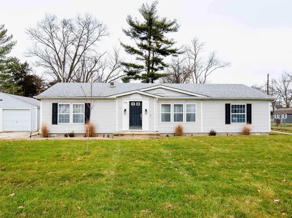 6910 Maple St, Stockwell, IN 47983