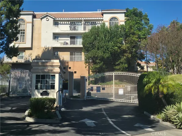 4760 Templeton St APT 3204, Los Angeles, CA 90032