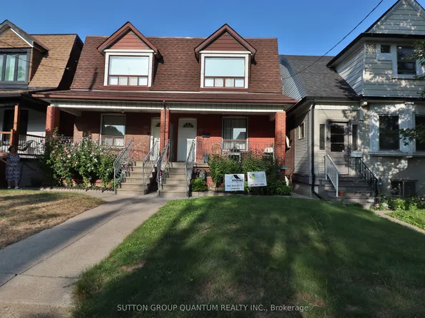 881 Lansdowne Ave Floor 2, Toronto, ON M6H 3Z2