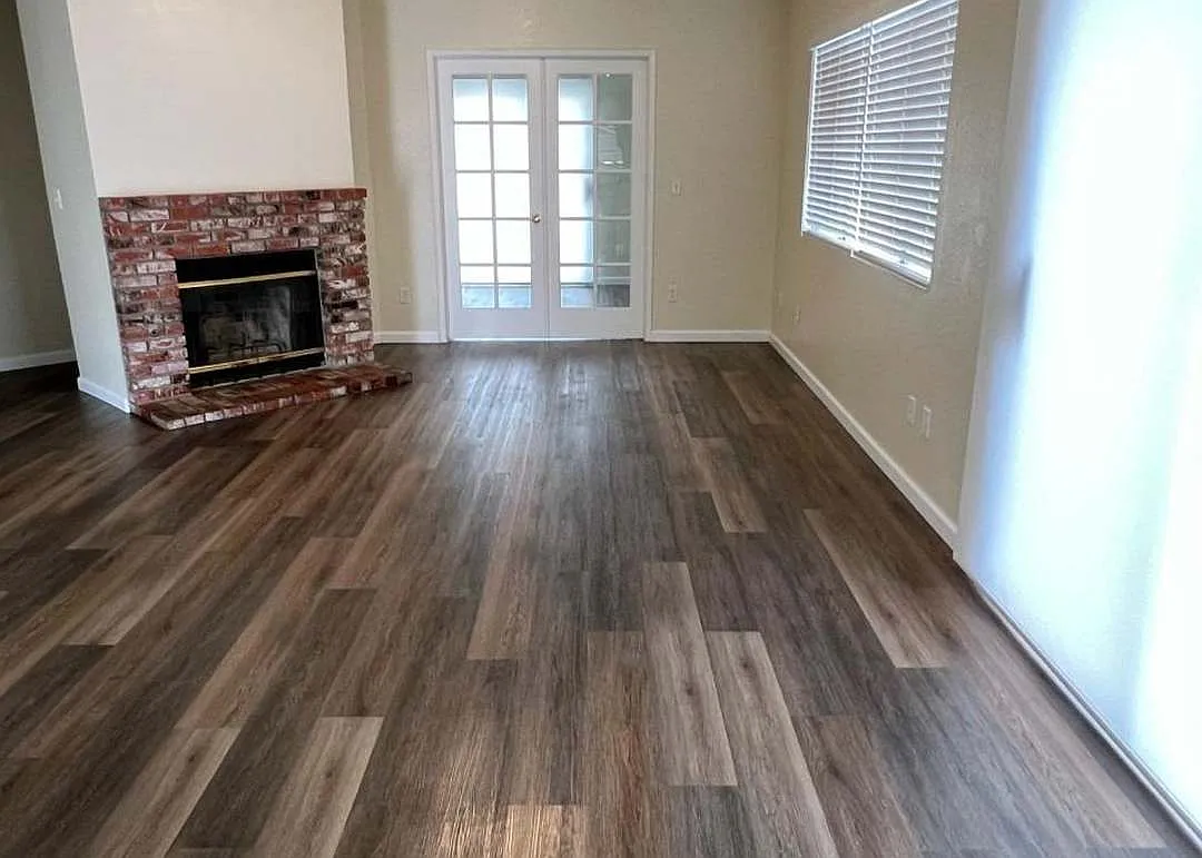 3 bed, 1147 sqft, $2,100 — Photo 4