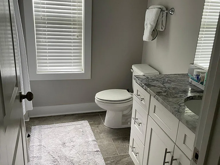 1117B Sharpe Ave — Photo 10