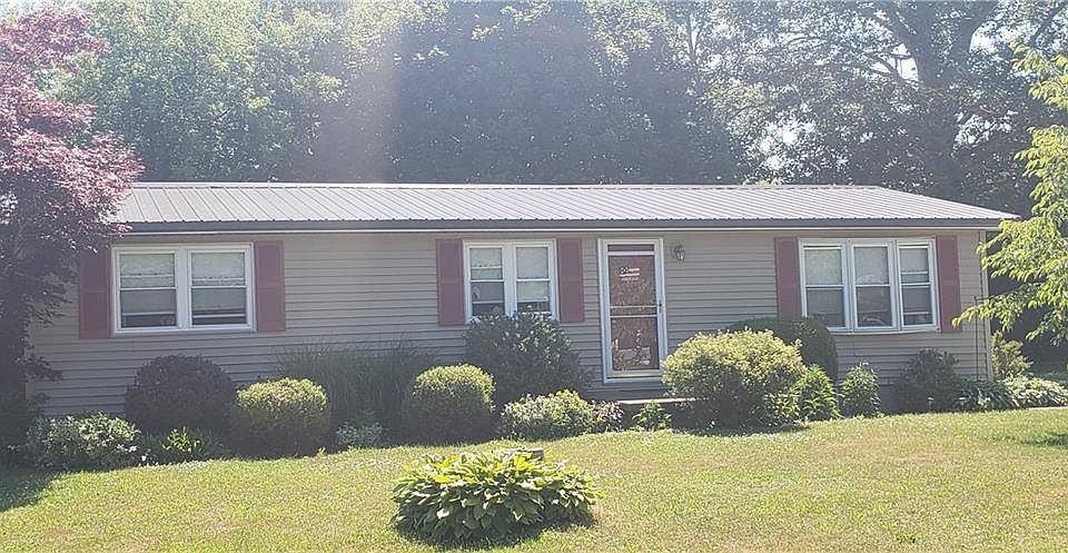 1st image of 2701 Ellen Dr
