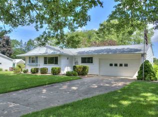 1644 Foye Dr, Jackson, MI 49203