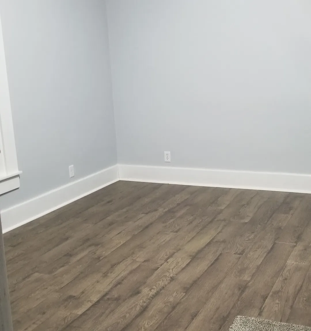 416 S Webster St — Photo 3