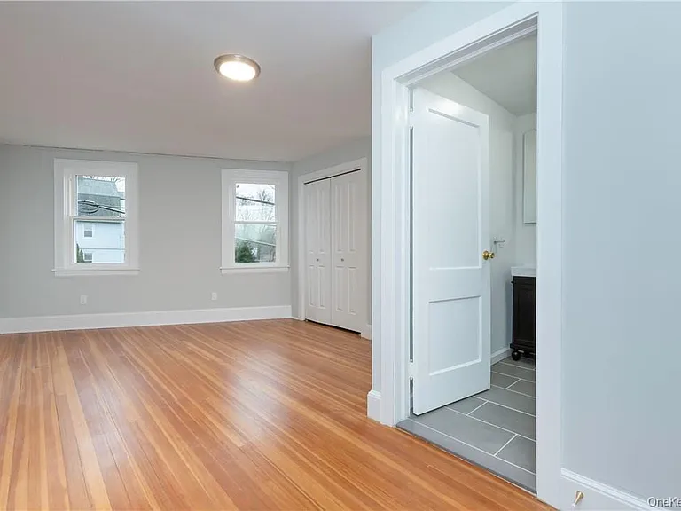 167 Brook St #2 — Photo 14