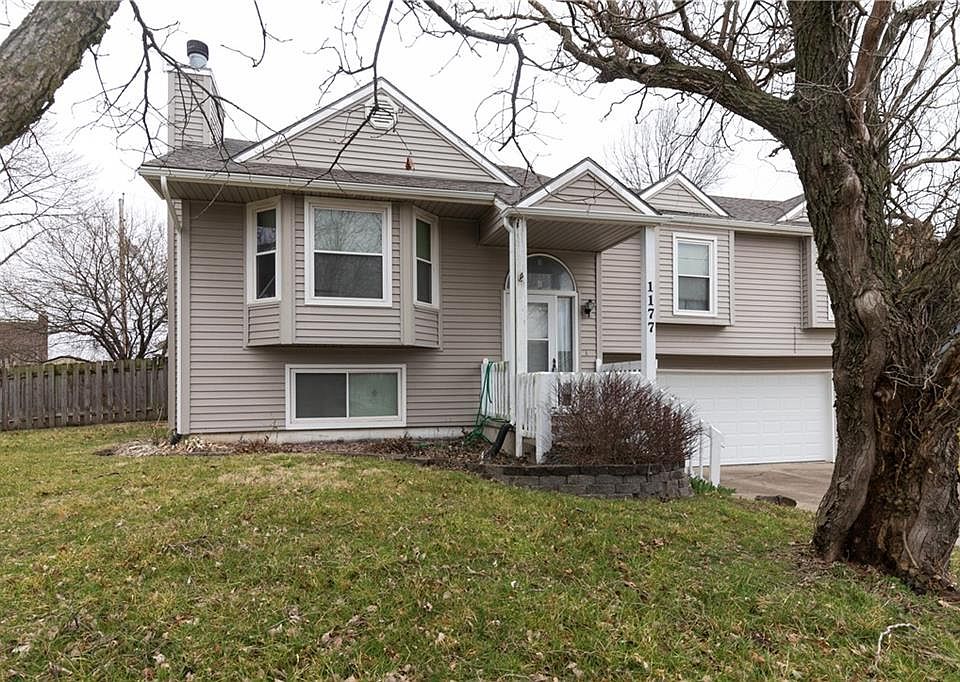 1177 S Greenwood Park, Tonganoxie, KS 66086 Zillow