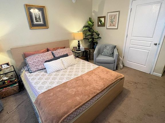 5th image of 1122 Tree Top Way APT 1212