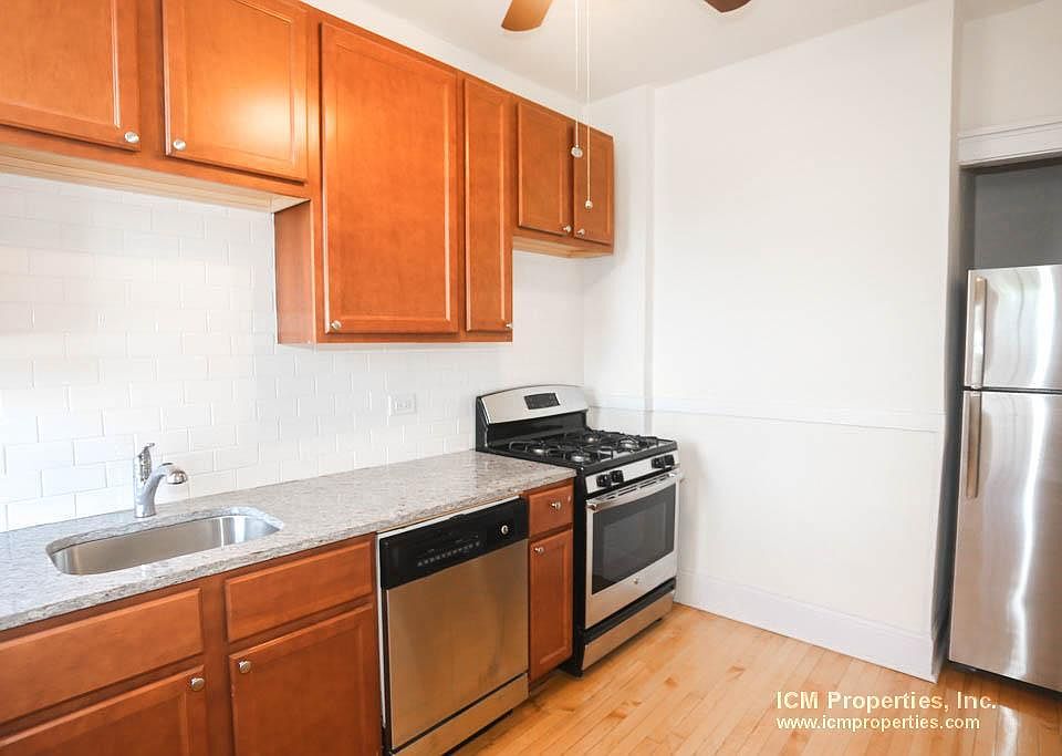 1st image of 1609 W Berteau Ave #2MN