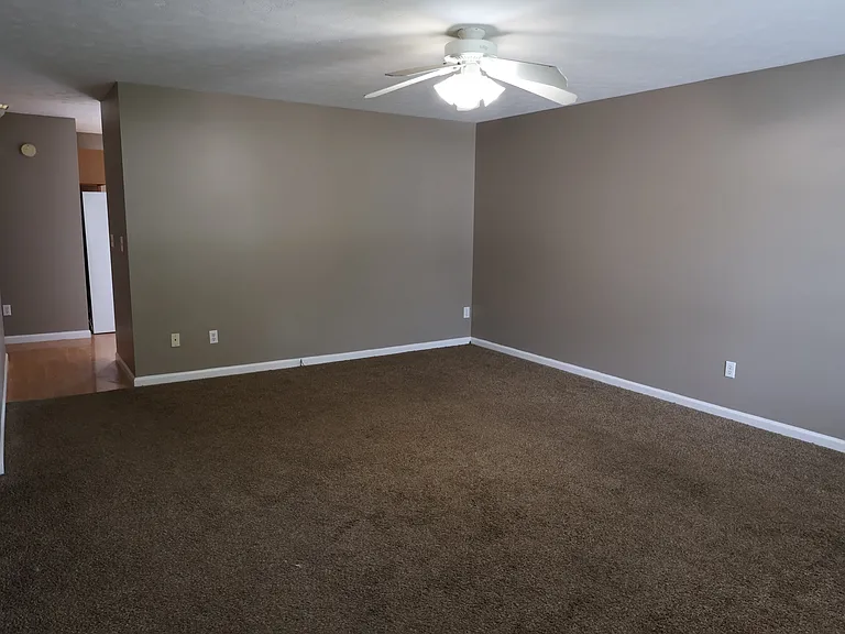 305 Brookside Pl — Photo 11
