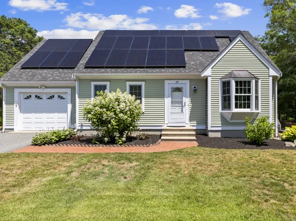 29 Sheffield Place, Mashpee, MA 02649
