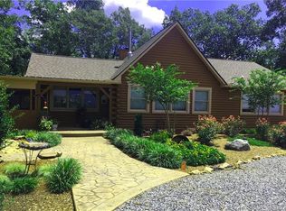 132 Wizards Way, Columbus, NC 28722