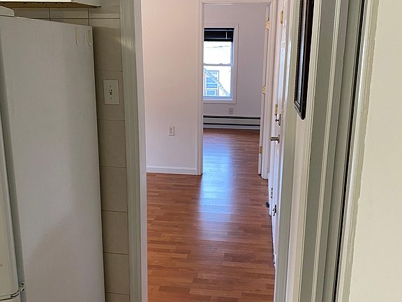 4th image of 160 Lafayette St Floor 3