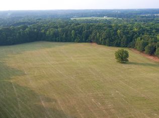 3 Iron Bridge Rd, Cowpens, SC 29330