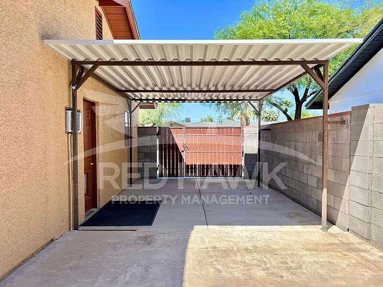 6607 E Sheridan St — Photo 53