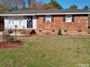 1596 McLean Chapel Church Rd, Bunnlevel, NC 28323