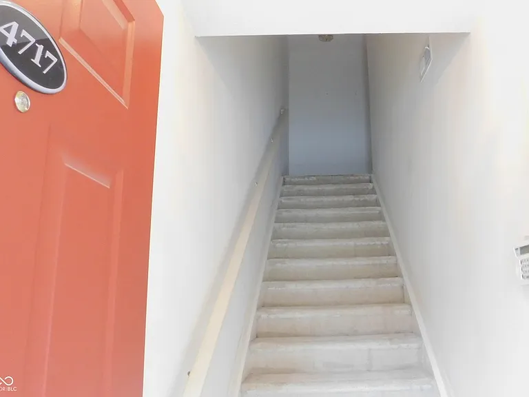 4717 Kelvington Dr — Photo 17