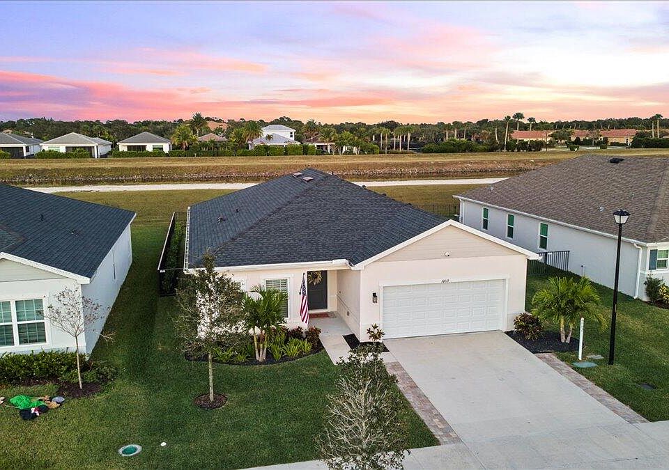 1st image of 10645 SW Vasari Way