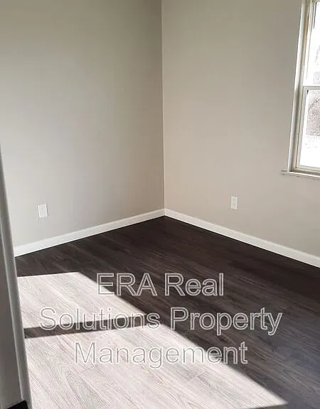 2011 Heritage Dr #11 — Photo 6