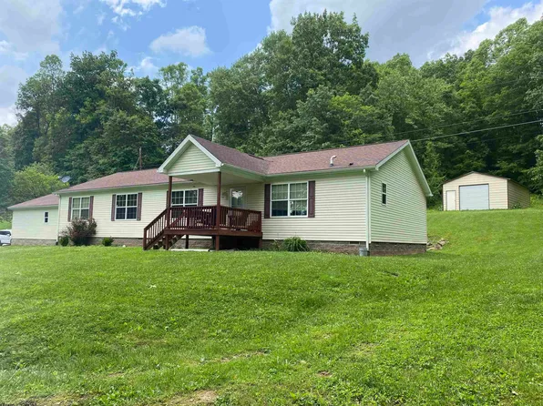 52 Ladder Dr, Mount Clare, WV 26408