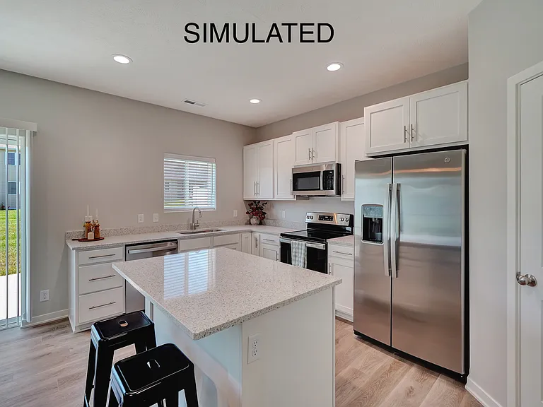 2521 W B St — Photo 13