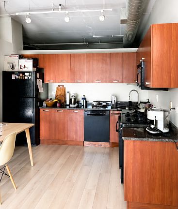 3rd image of 212 E Cullerton St APT 410
