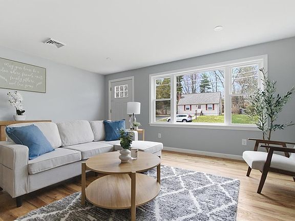 2nd image of 63 Indian Rd