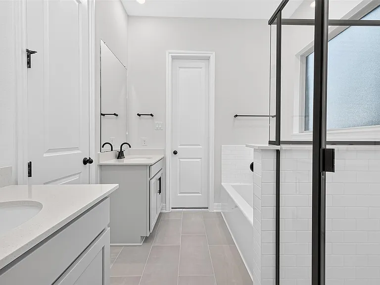 23639 Red Rowan Ln — Photo 27