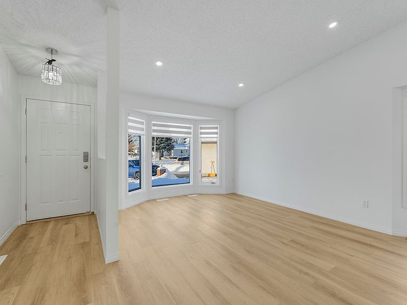 Edmonton House for rent - 4 Bedrooms — photo 11