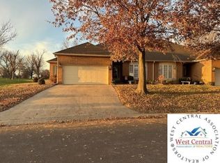 1001 Trevino Rd, Clinton, MO 64735