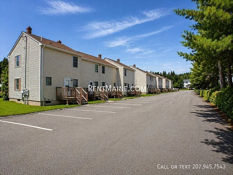 45 Valley View Ln #C — Photo 16