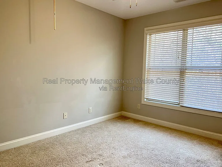 421 Rams Loop — Photo 28