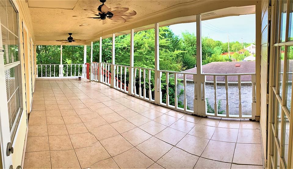 1st image of 11622 Zarroll Dr