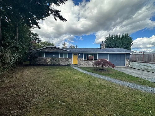 10208 SE 205th St Photo 1