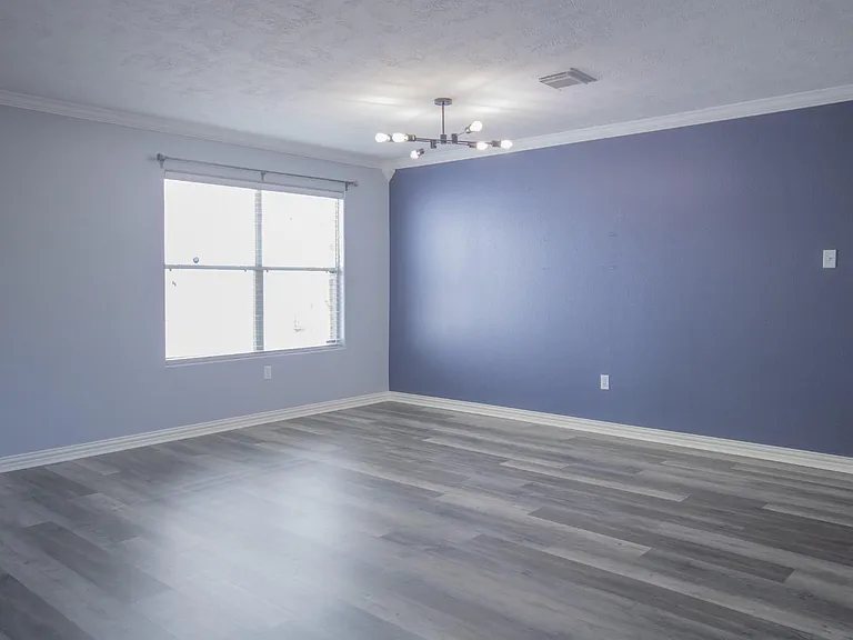 2814 Morton Cove Ln — Photo 6