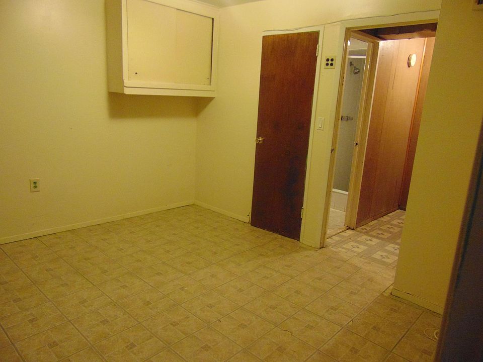 1st image of 4045 Baychester Ave