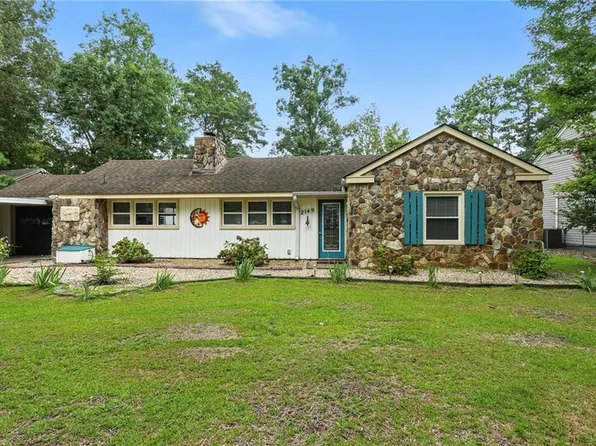 2149 Arbutus Cir, Chesapeake, VA 23323