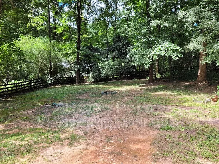 285 Sequoyah Dr — Photo 10