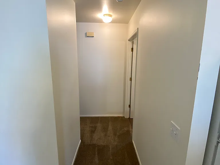 2086 NE Linnea Dr #2 — Photo 14