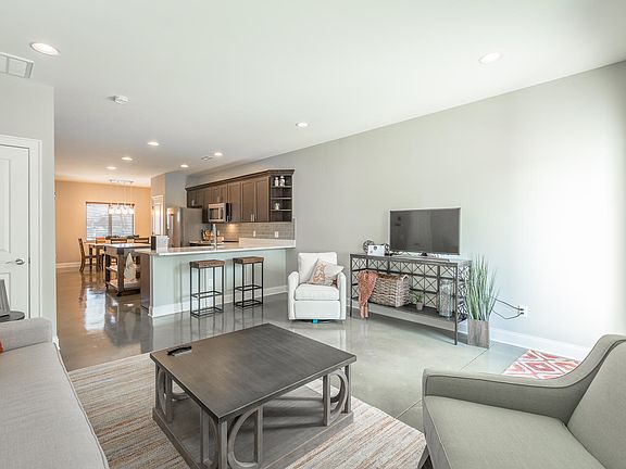 5th image of 3127 Saint Elmo Ave Lot 2