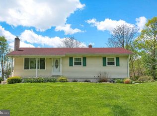 109 Adams Rd, Carlisle, PA 17015