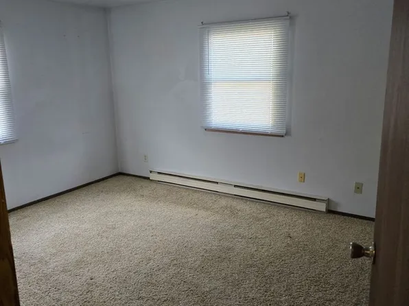 Williams Street Apartments LLC, 518 Williams St #6, Randolph, WI 53956