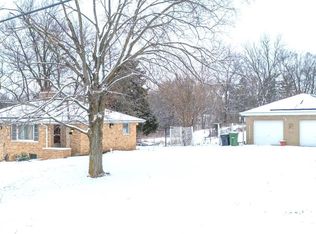 111 Knollaire Ct, East Peoria, IL 61611